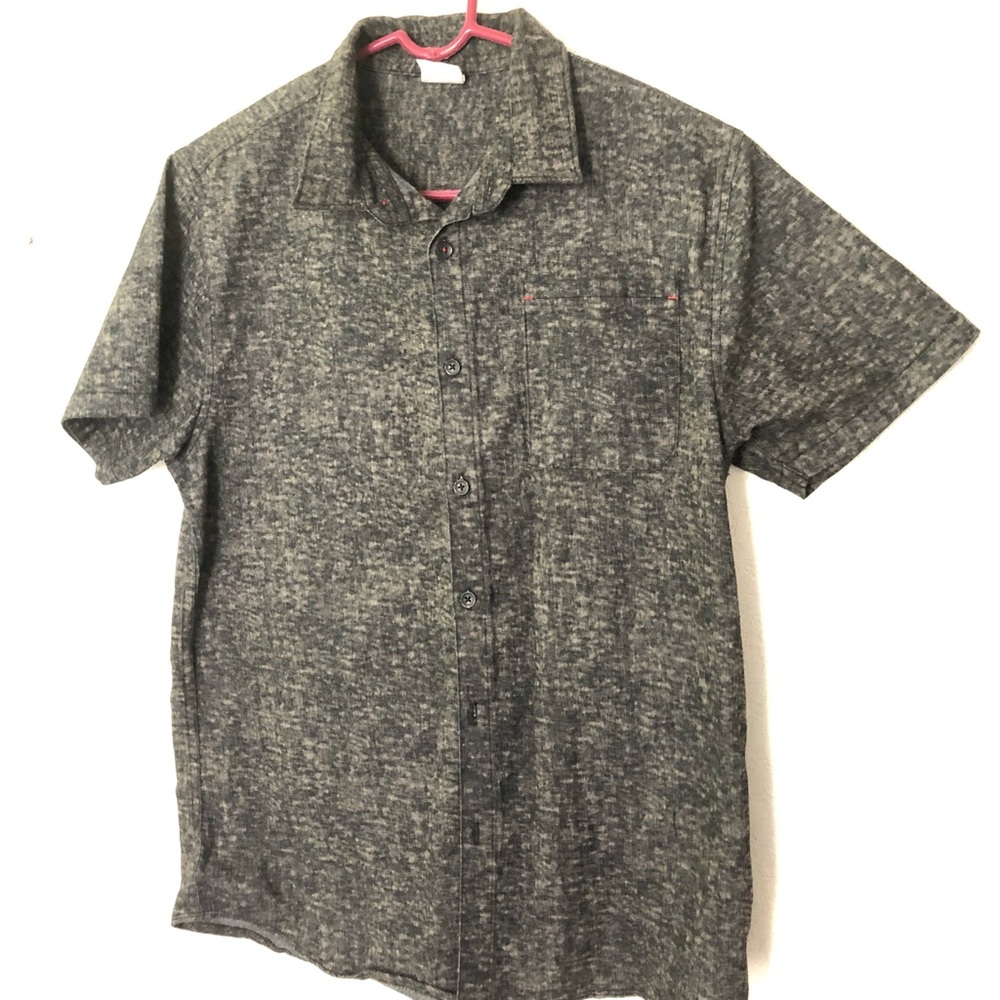 BUTTON UP DRESS SHIRT